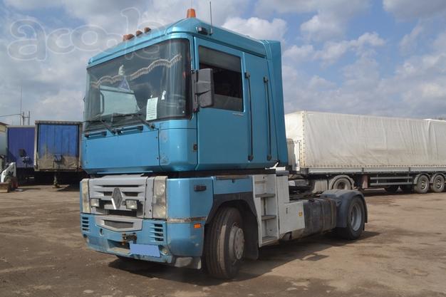 Седельный тягач Renault Magnum АЕ440 18Т